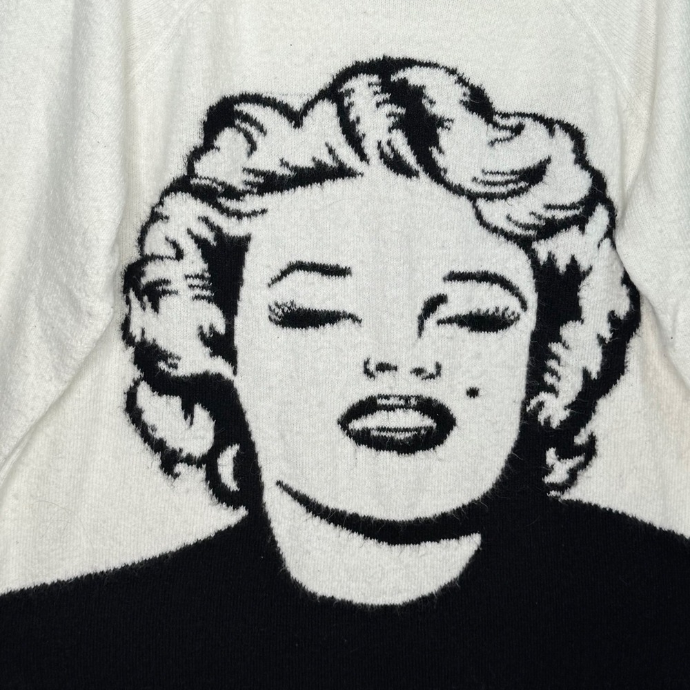 Torrid x Marilyn Monroe Graphic Sweater Black White Knit Pullover Women's Size 1 - Picture 3 of 5